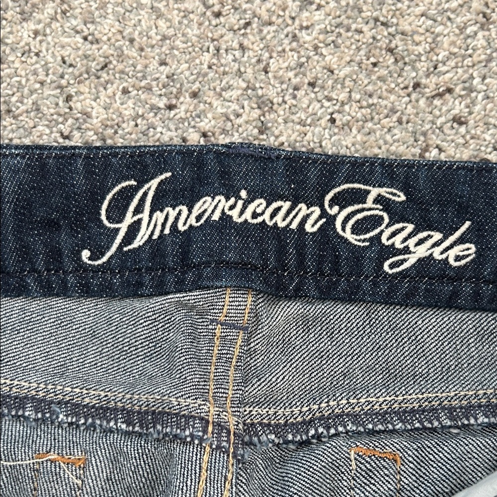 Vintage AE women’s  Dark Blue Flare Jeans - Picture 2 of 5